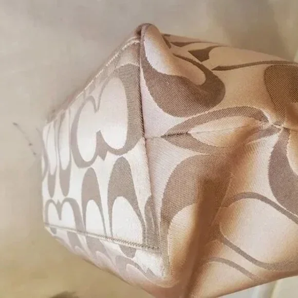 Coach Carly Khaki Signture C's Handbag Tote Bag Purse Lg - Picture 7 of 11